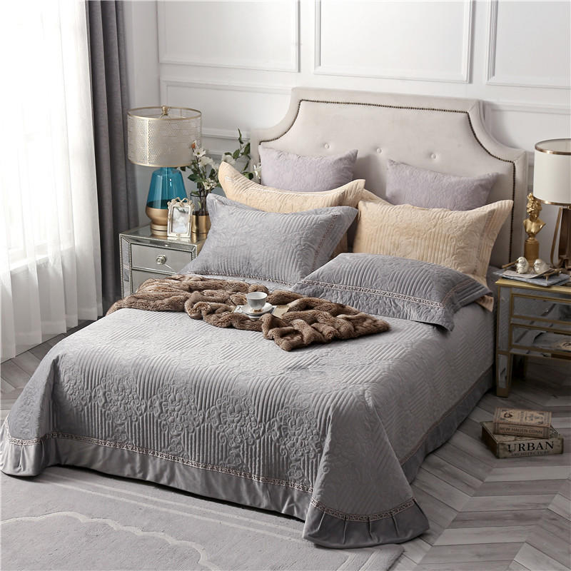 Luxury Bedspread Over Size
