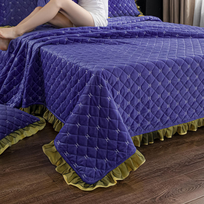 Deep purple Bed Cover Bedspread