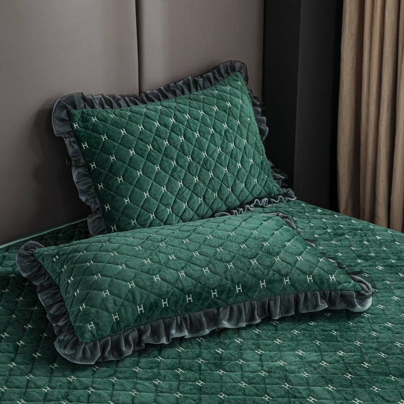 Emerald green Cover Set Bedspread