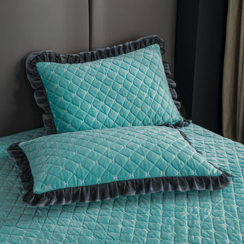 Emerald green Quilt Set Bedspread