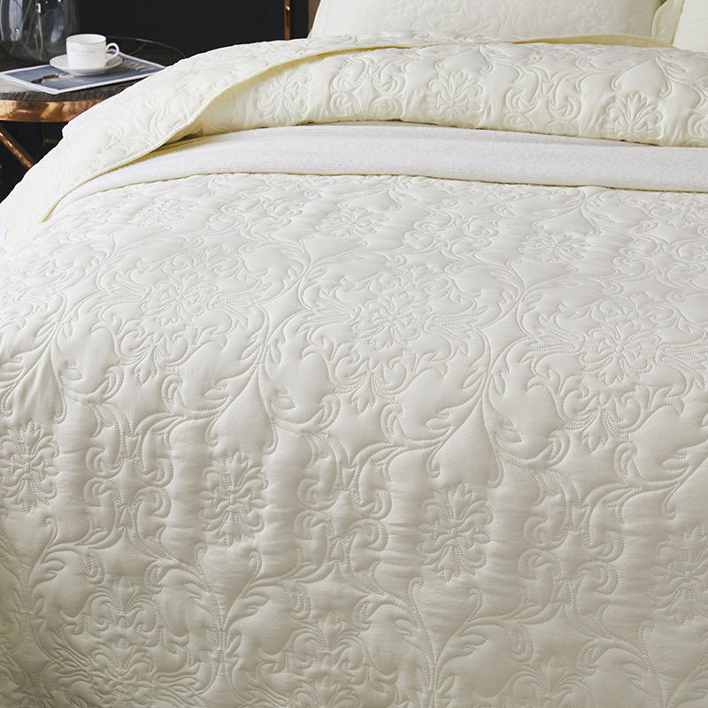 King Bed Bedspread Luxurious
