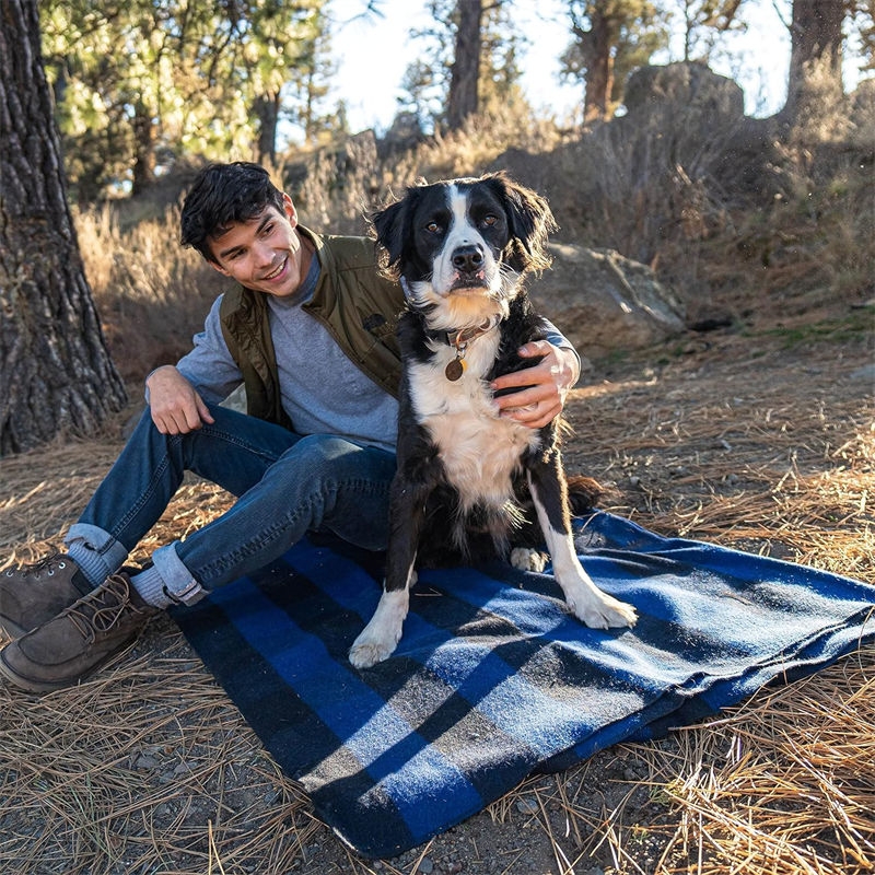 64x88 inches Super Cheap Wool Blanket