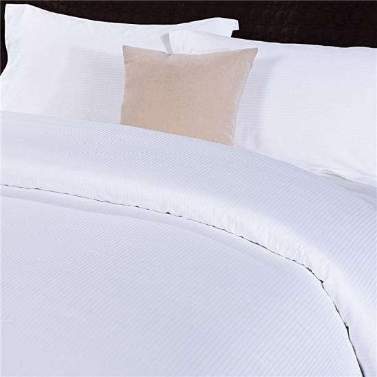 Ropa de cama moderna modificada para requisitos particulares del hotel del hotel del centro turístico de 5 estrellas del algodón 100% barato