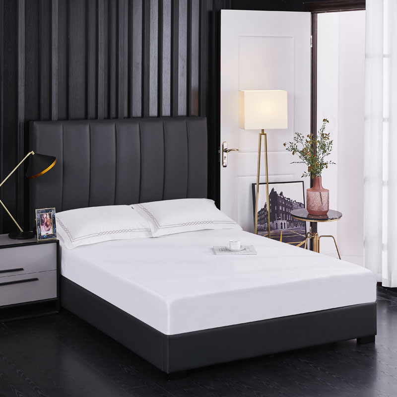 Juego de sábanas de hotel ¿por qué son todas blancas?